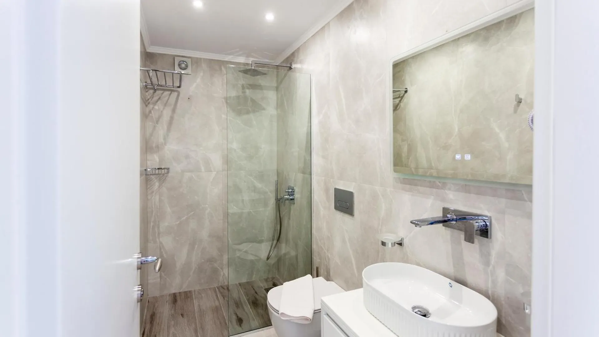 Appartement Ionio Blue à Himarë